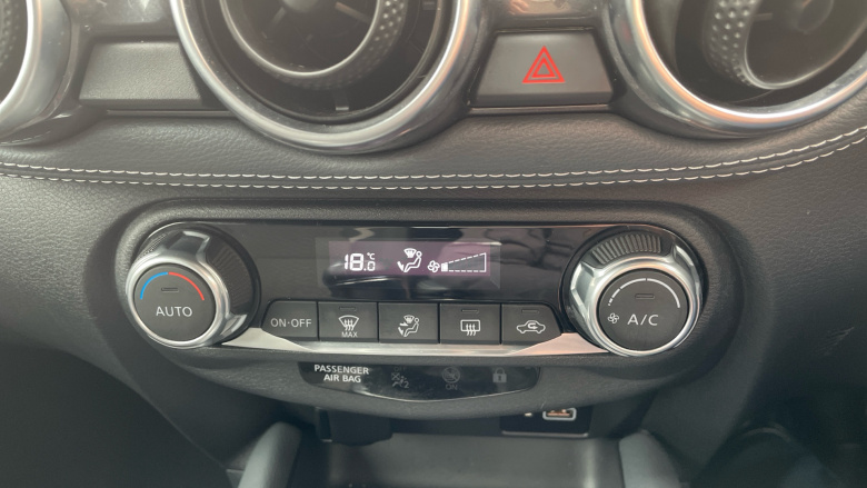 Nissan Juke 1.0 DiG-T 114 N-Connecta 5dr Petrol Hatchback